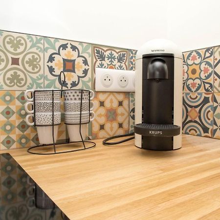 Grand Studio Industriel Dans Le Centre Historique Apartment Поатие Екстериор снимка